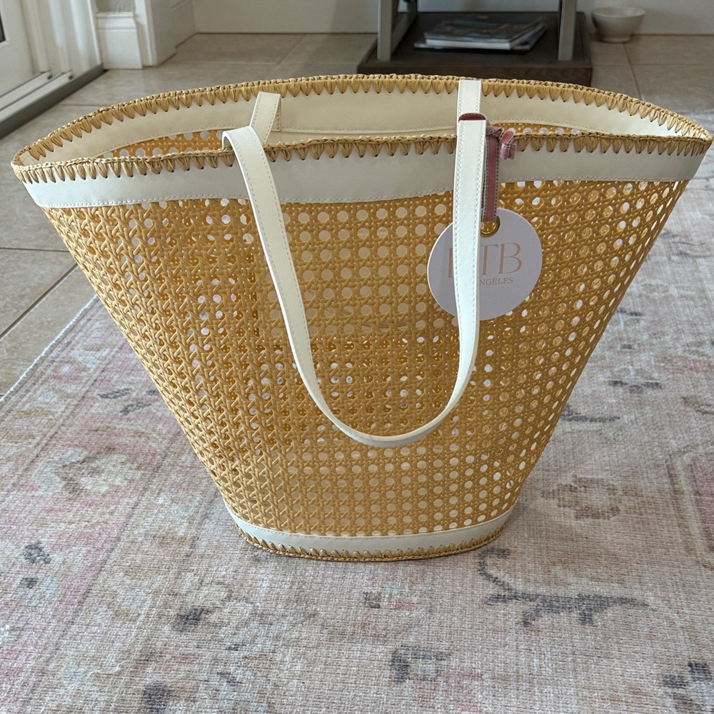 Elegant Woven Tan Tote Bag